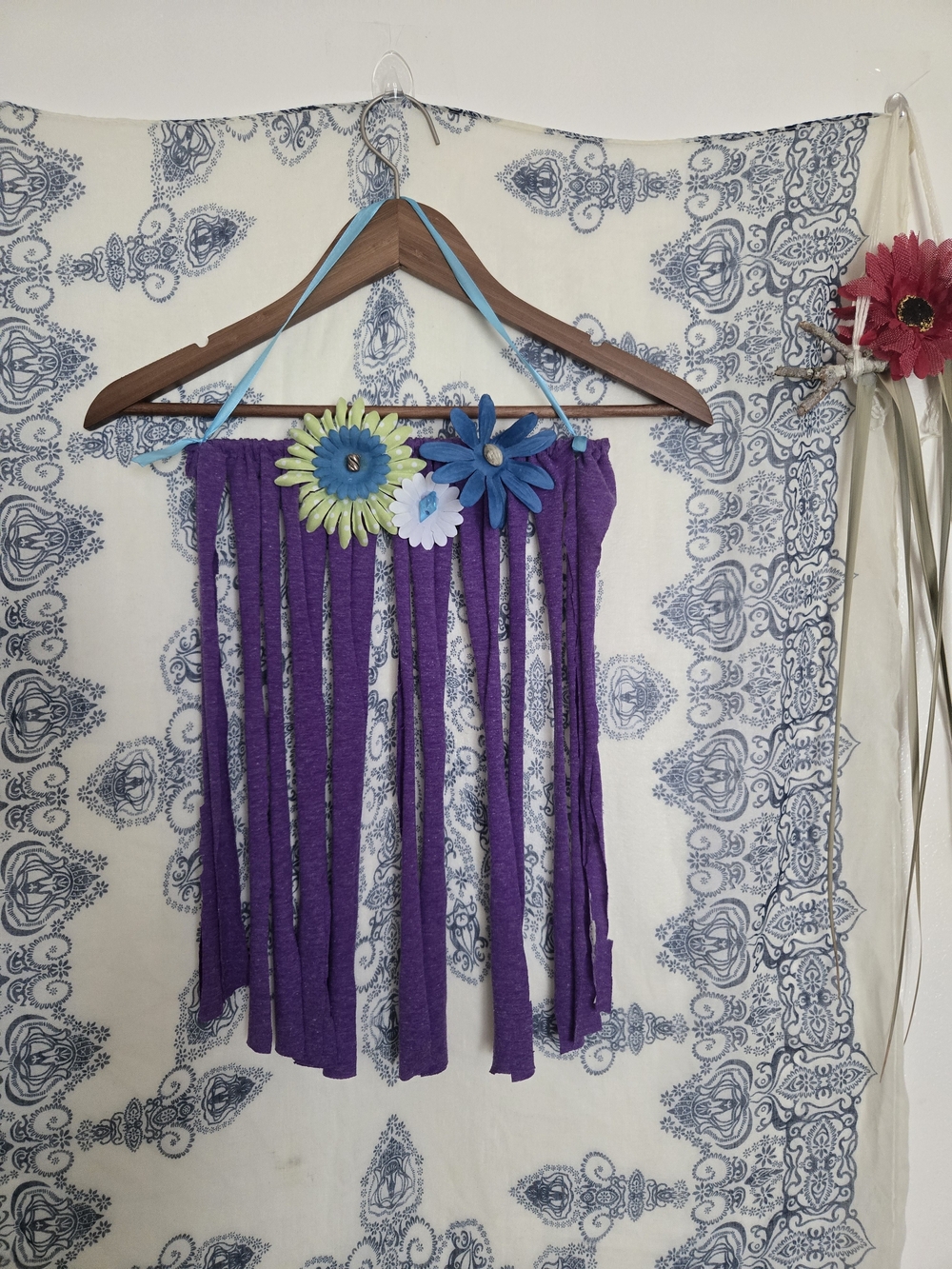 4/$15 Boho Cottage Purple Blue Fringe Wall Hanging Floral Accents Home Decor